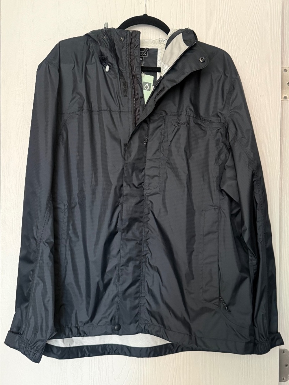 NWT L.L. Bean Men's Black Rain Jacket size L